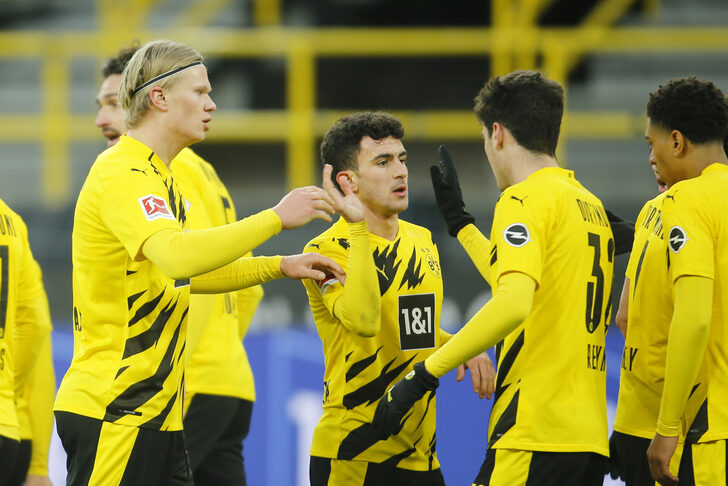 Dortmund 3-1 Augsburg Maç Özeti