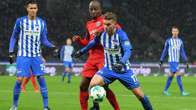 Frankfurt 3-1 Hertha Berlin Maç Özeti