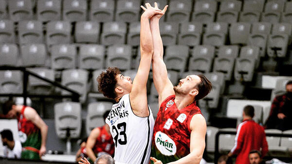 Beşiktaş 72-84 Pınar Karşıyaka Maç Özeti