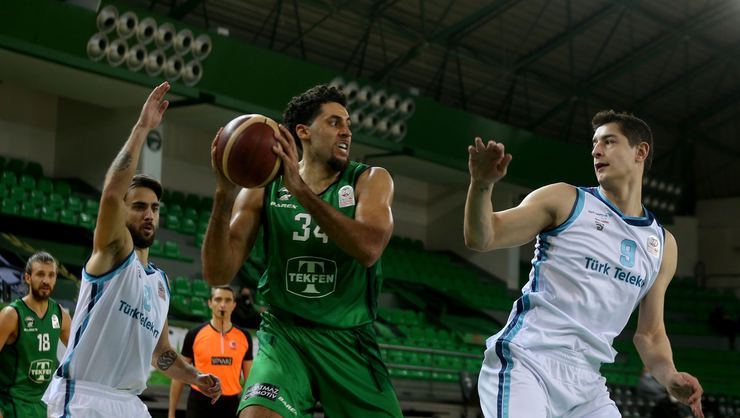 Darüşşafaka Tekfen 84-72 Türk Telekom