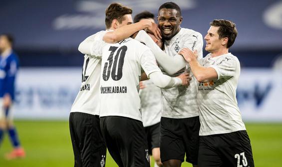 Schalke 04 3-0 B. Mönchengladbach Maç Özeti