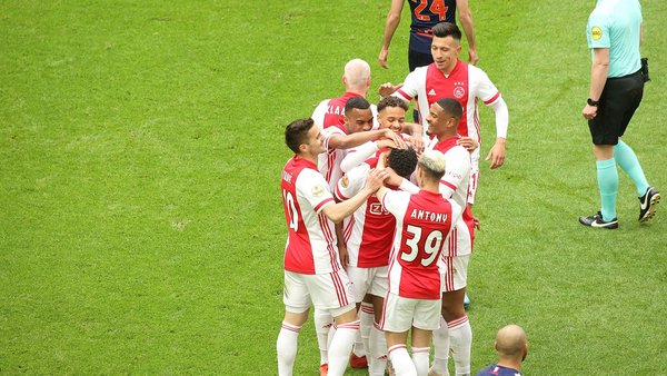 Ajax 4-0 Emmen Maç Özeti